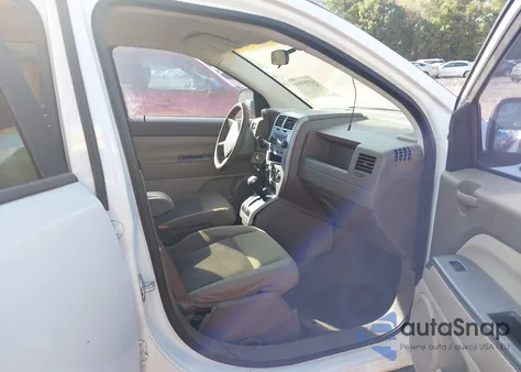 2007 Jeep Compass Sport z USA, uszkodzony, nr VIN 1J8FF47W27D583287